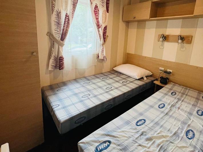 Camping pour 6 personnes, avec piscine ainsi que jardin et terrasse, animaux acceptés à Meschers-sur-Gironde - 3