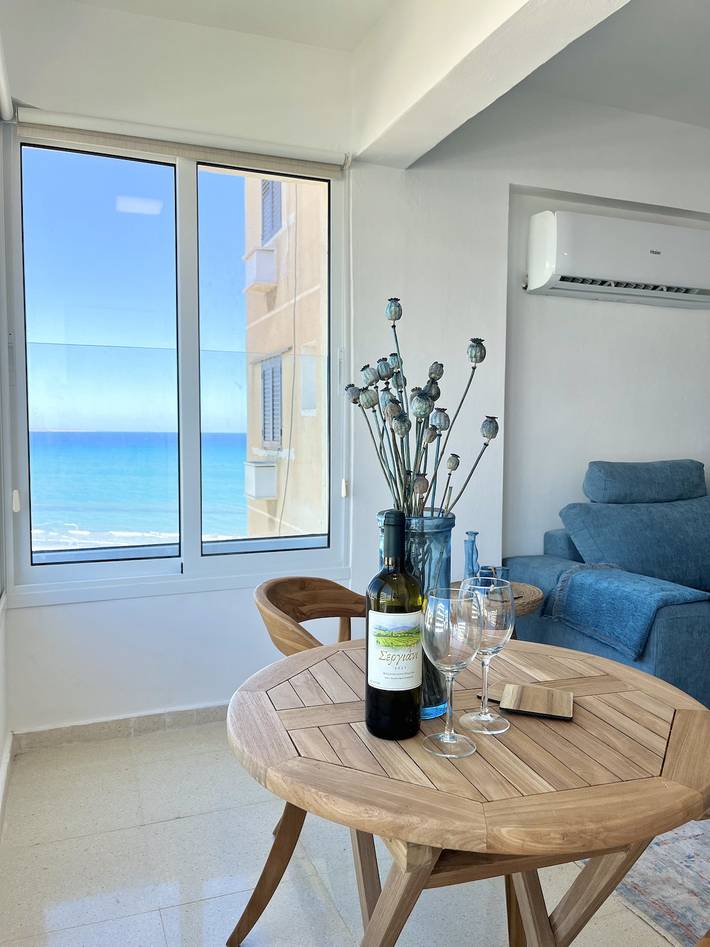 Appartement entier, 39 Lca - Stay Makenzie View Apartment in Mackenzie Beach, District de Larnaca