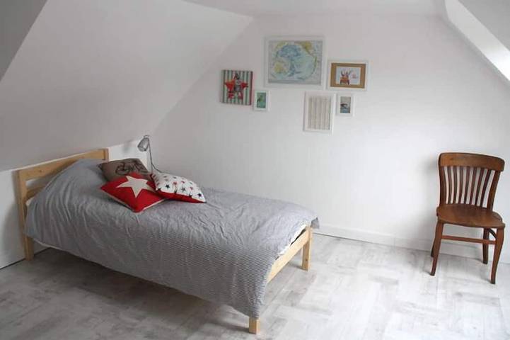 Location de vacances pour 6 personnes, avec terrasse et jardin, animaux acceptés à Saint-Jean-du-Doigt - 2