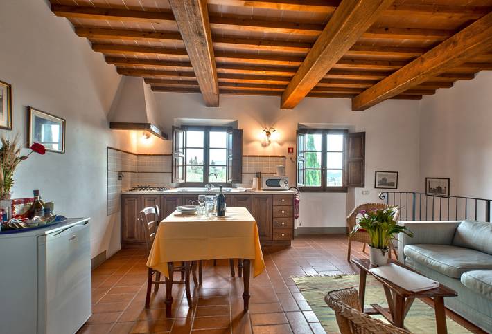 Appartamento intero, Casa Vacanze 'Romantica' con Piscina Condominiale, Wi-Fi e Aria Condizionata in Bagno a Ripoli, Firenze province