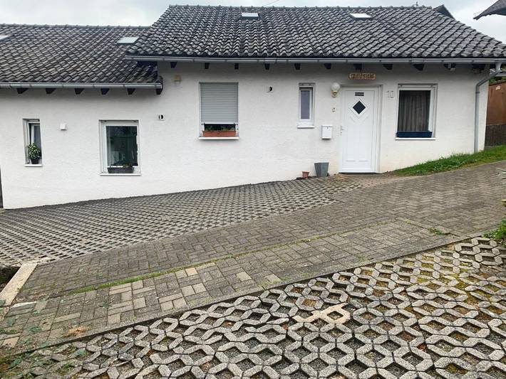 Gîte pour 6 personnes, avec jardin, adapté aux familles à Winkel - 2