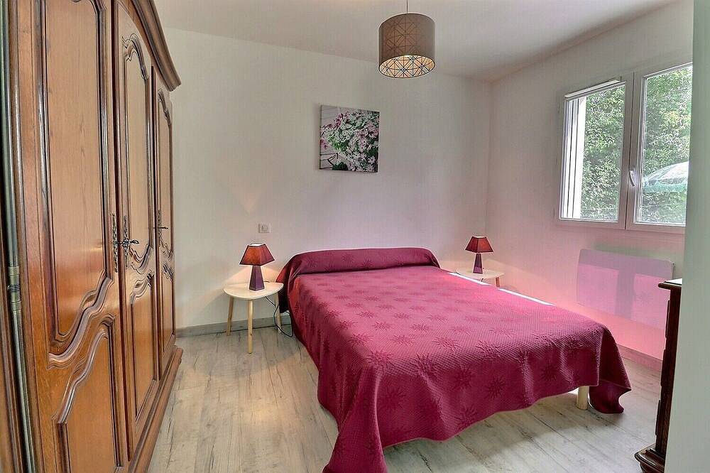 Proche rivière ! Maison cosy avec jardin. Accessible Pmr. Animaux acceptés in Chauzon, Ardèche