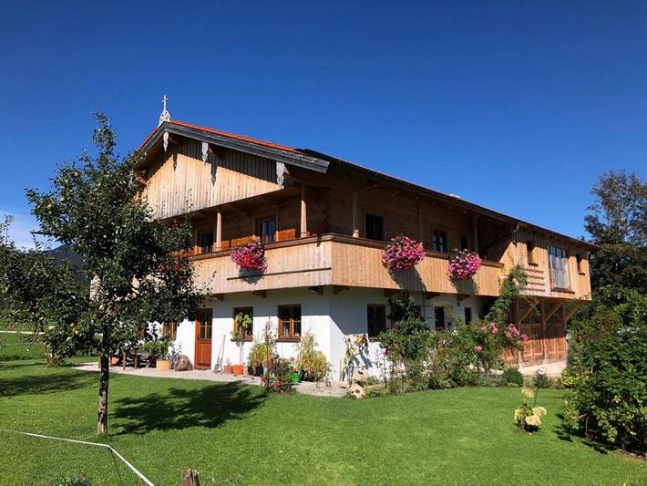 Ferienwohnung für 2 Personen, mit Terrasse und Garten sowie Ausblick