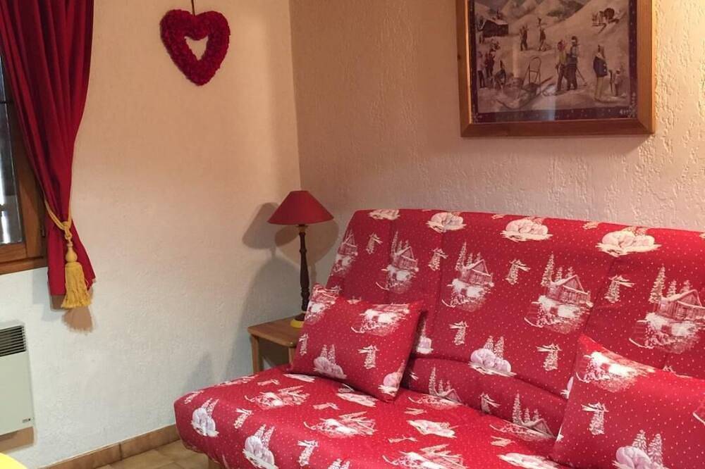 Appartement entier, At The Foot Of The Champagny En Vanoise Slopes La Plagne-Paradiski Parc De La Vanoise in Champagny-en-Vanoise, Parc National de la Vanoise