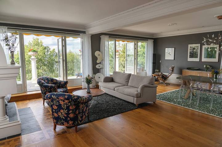 Meerblick Ex-Botschaftsresidenz nahe Stockholm in Kummelnäs, Nacka