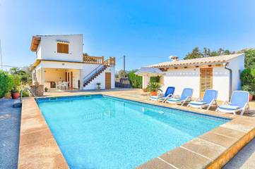 Villa in Pollença, Serra de Tramuntana für 4 