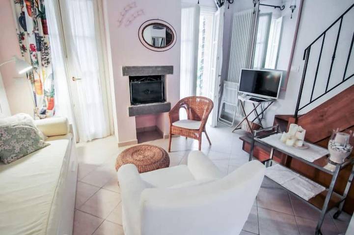 Location de vacances pour 5 personnes, avec piscine et terrasse à Pignone - 2