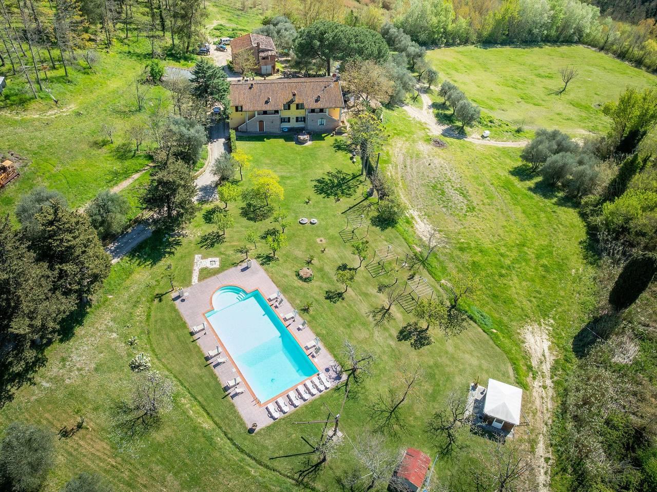 Maison de vacances 'The Ancient Valley - Selvans' avec piscine et jardin partagés, Wi-Fi in Palaia, Province de Pise