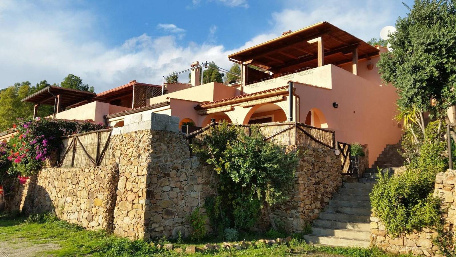 Villa Eden Home Holiday in Eden Rock, Domus De Maria
