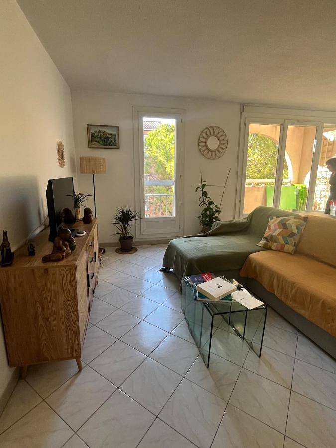 Apartamento de vacaciones para 5 personas, con jardín además de piscina y vistas, Se admiten mascotas - 1