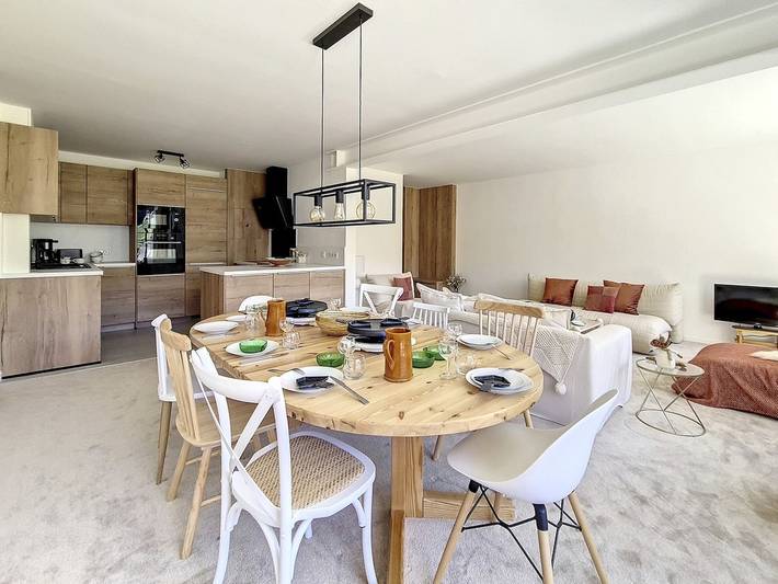 Ganze Wohnung, Geräumig renov. Whg, Skizugang, Mottaret Zentrum, Parkhaus in Méribel-Mottaret, Les Allues