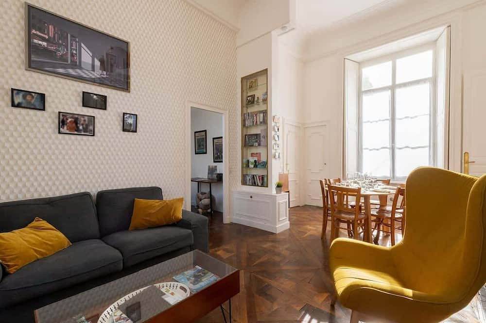 Ganze Wohnung, Le scenario - appt city center with parking in Carentan les Marais, Saint-Lô und Umgebung