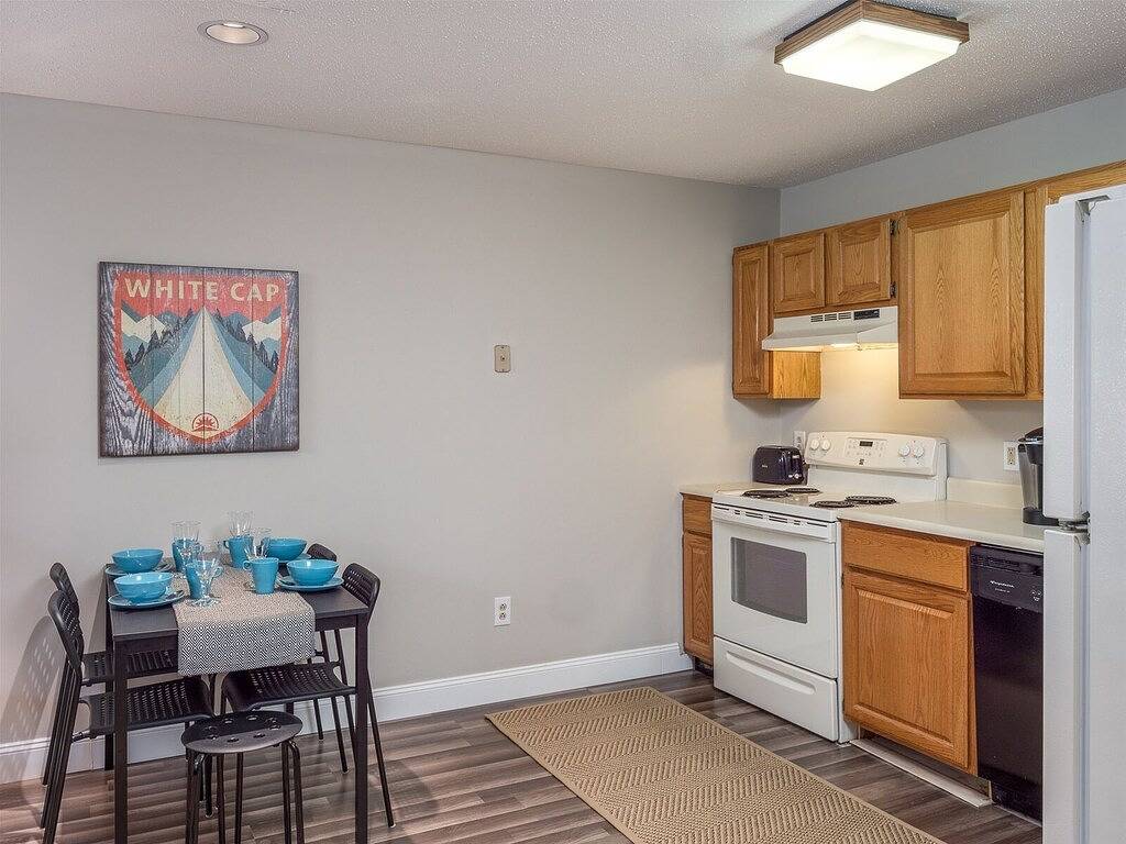 White Cap | 1 Bed, 1 Bath in Newry, Sunday River