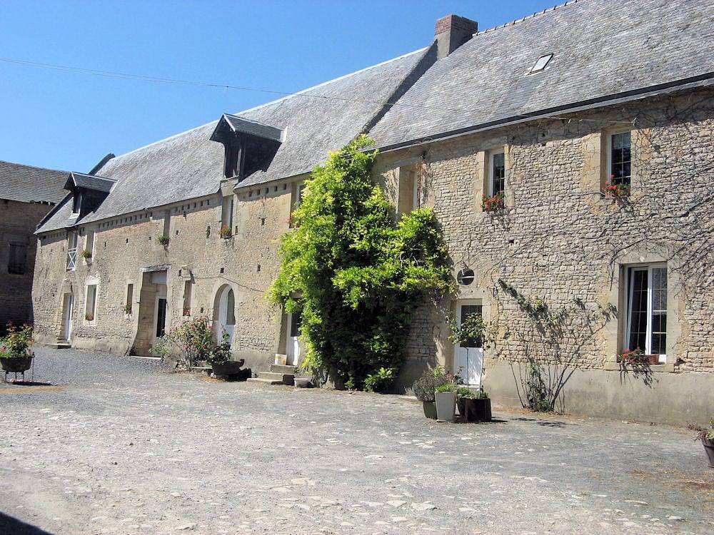 Ferme de la croix de Caugy - Chambre La Campagnarde in Sommervieu, Région de Bayeux