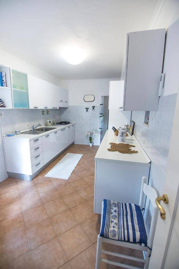 Villino Dolce Vita - a 40 mt dal mare in Lido Di Enea - Ombrellone in spiaggia privata in Porto Badino, Terracina