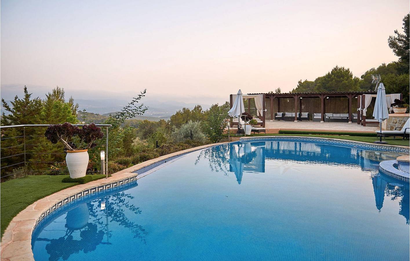 Gemütliches Apartment mit Pool und Terrasse, in der Nähe des Bauernhofs La Granja in Sant Antoni de Portmany, Ibiza Westen