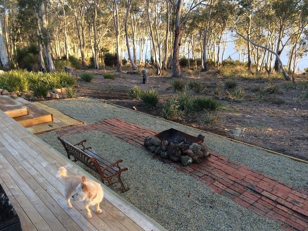 Winter Special, prüfen Sie die Verfügbarkeit und planen Sie eine Flucht nach Bruny mit einem gemütlichen Holzfeuer in Tasmanien
