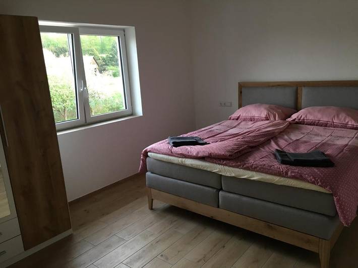 Ferienwohnung für 5 Personen, mit Terrasse und Garten sowie Ausblick in Bad Rappenau - 3