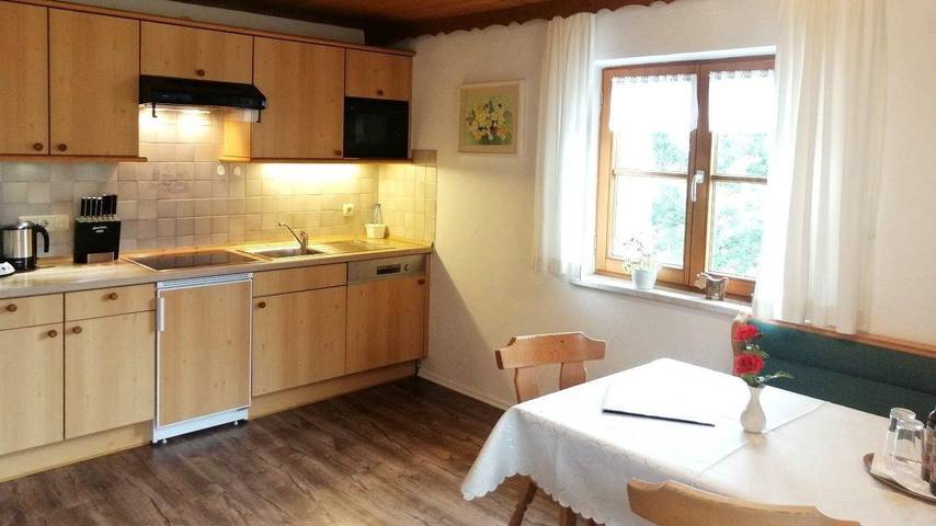 Ferienwohnung für 2 Personen, mit Balkon und Terrasse sowie Garten in Obermaiselstein - 4