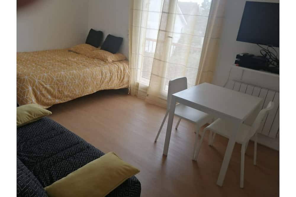 Entire apartment, Studio zen Avec Parking in Orléans, Loire Valley