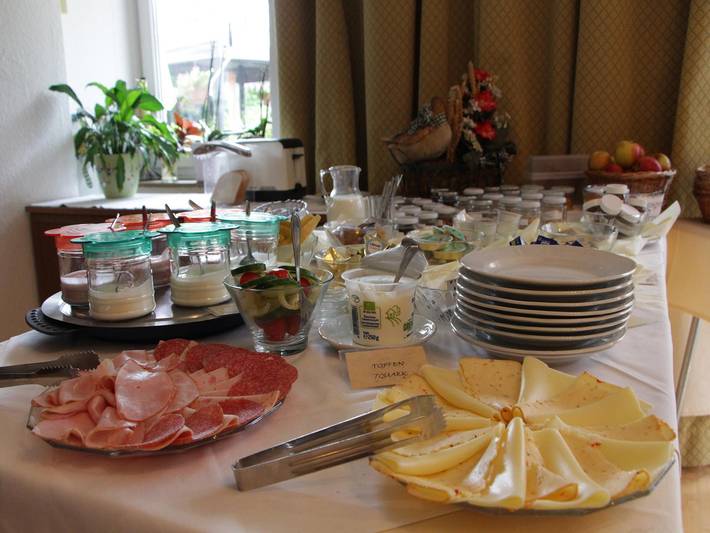 Ferienwohnung für 2 Personen, mit Ausblick und Seeblick sowie Terrasse und Garten in Seeboden - 3