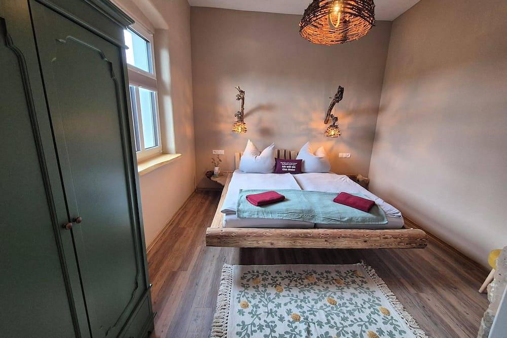 Ganze Wohnung, Urlaub beim Winzer im Unstrut-Tal! in Laucha an der Unstrut, Saale-Unstrut