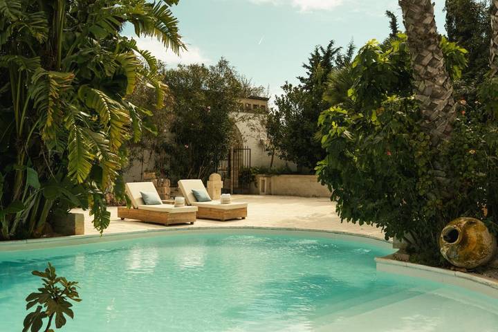 Resort per 2 persone, con Balcone e Idromassaggio nonché Terrazza e Giardino in Valle D'Itria
