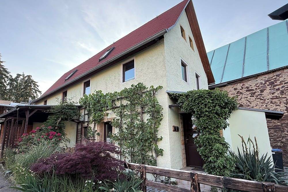 Entspannung in der charmanten Wohnperle Bauernhaus Meusegast in Dohna / Dresden/ in Dohna, Osterzgebirge