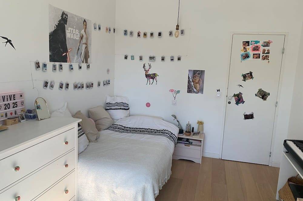 Beautiful villa with pool near Aix en Provence (Eguilles) 5/6 people in Éguilles, Aix-en-Provence region