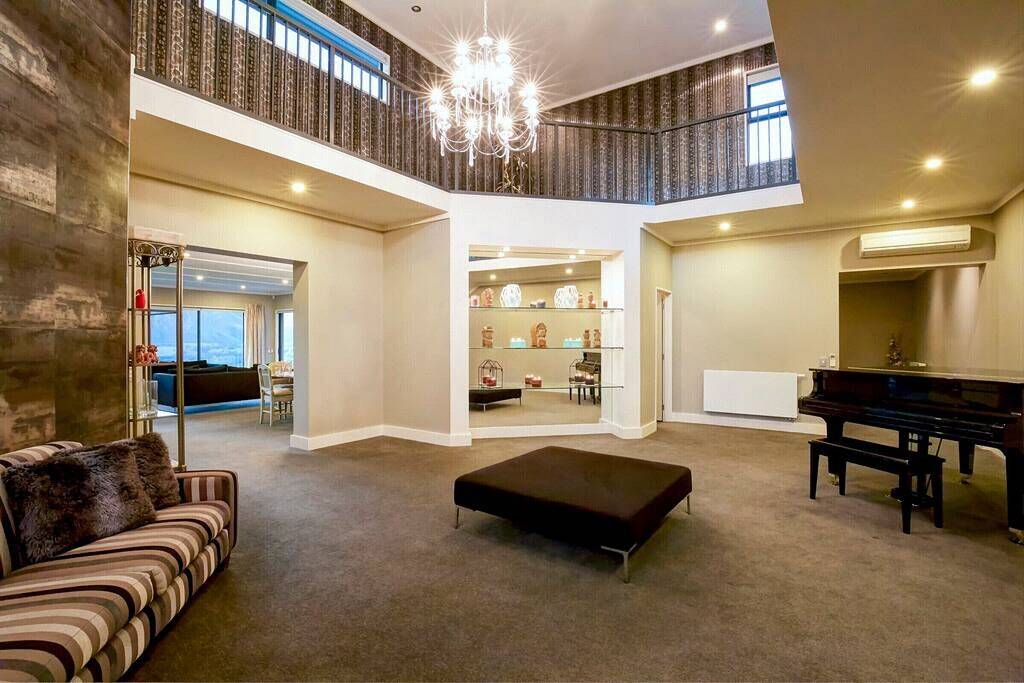 Panoramablick | Moderner Luxus | Premium-Standort in Otago