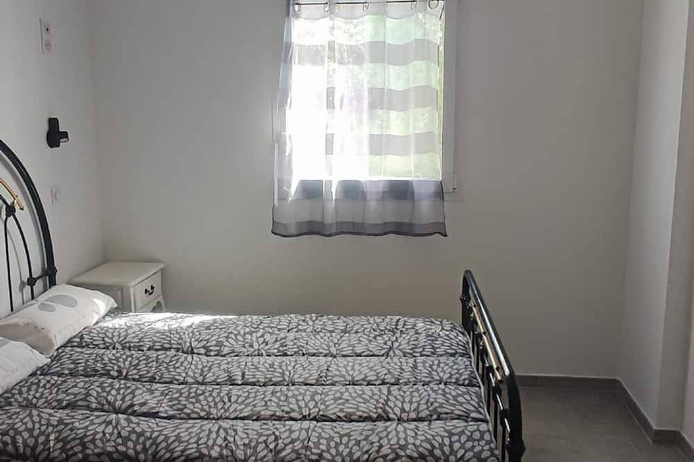 Appartement entier, Gite 50m2 4 personnes au coeur du village in Sussargues, Côte méditerranéenne (France)
