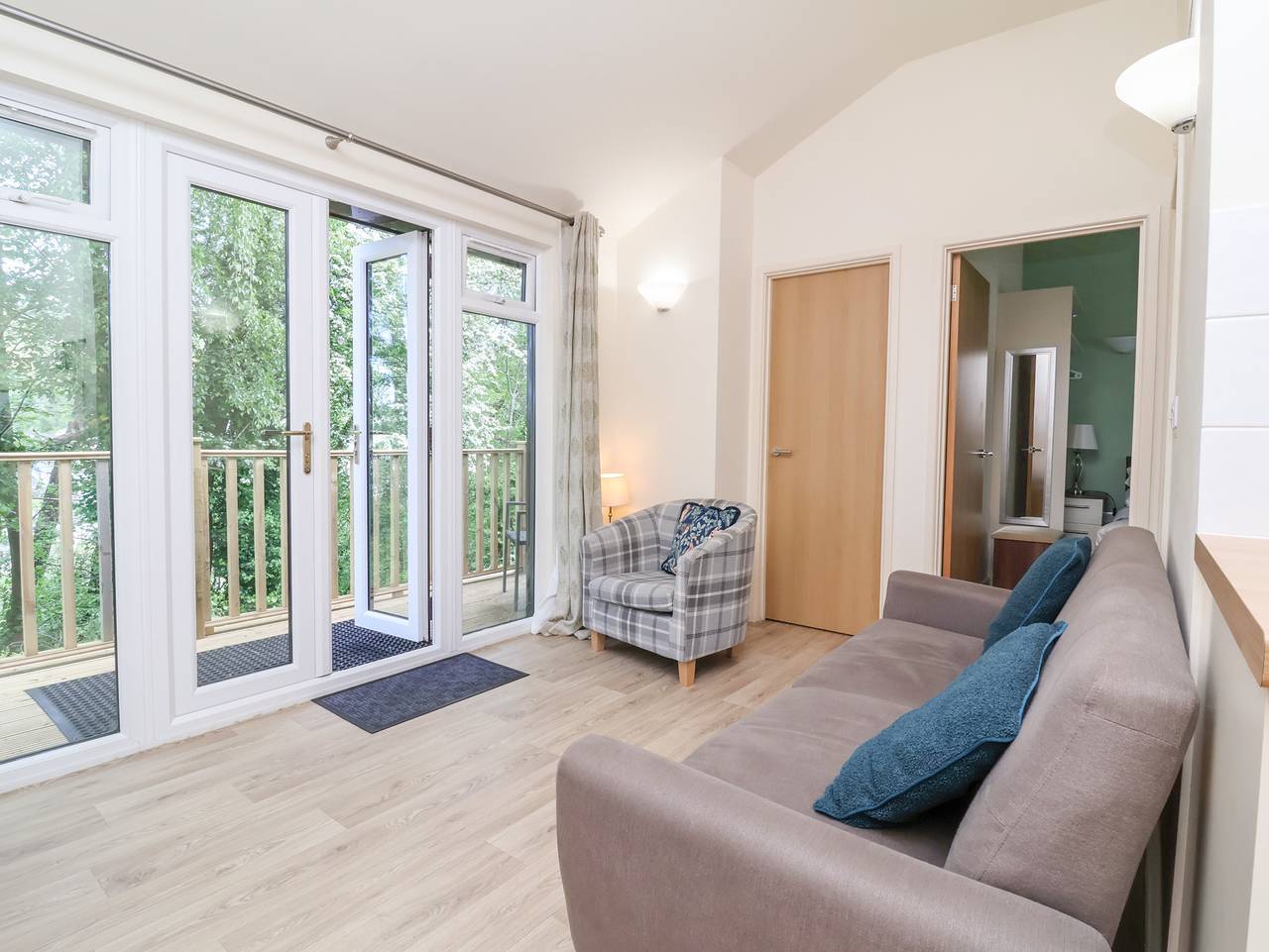 Chalet Log Cabin C8 in Combe Martin, Exmoor