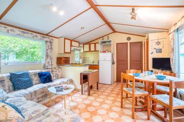 Camping pour 12 Personnes dans La Brée-les-Bains, Île d'Oléron, Photo 2