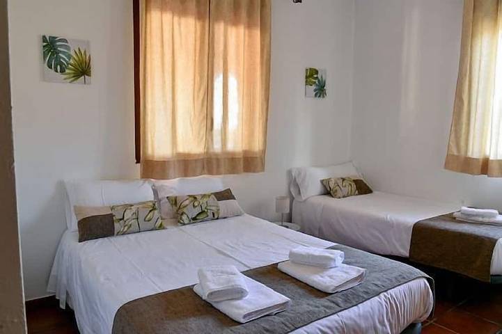 Casa Puente Albor pour 22 personnes in El Espinar, Province de Ségovie