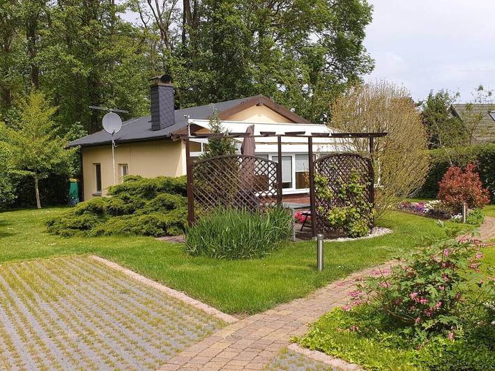 Ferienhaus für 2 Personen, mit Terrasse und Garten in Diedrichshagen