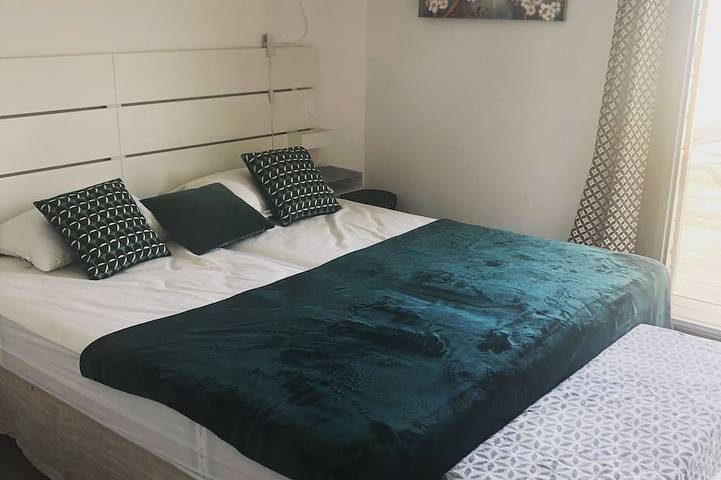 Villa pour 6 personnes, avec terrasse et jardin dans Cala Rossa - 4