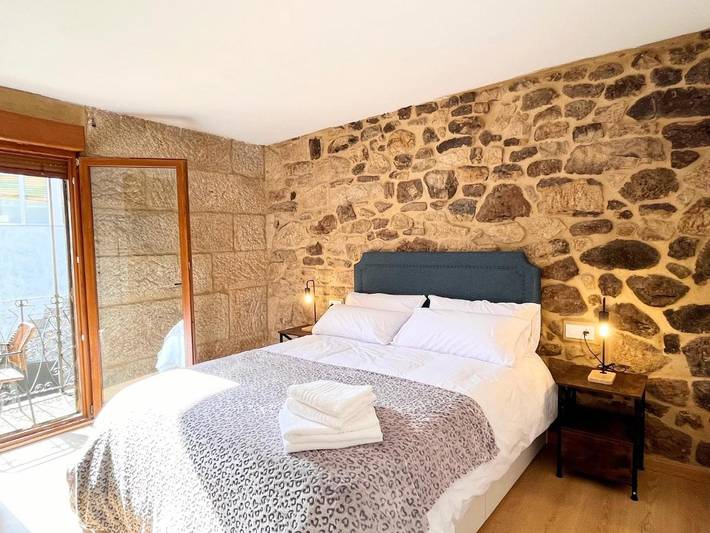 Casa rural para 6 personas, con Balcón y Terraza además de Jardín y Vistas en Parada de Sil - 2