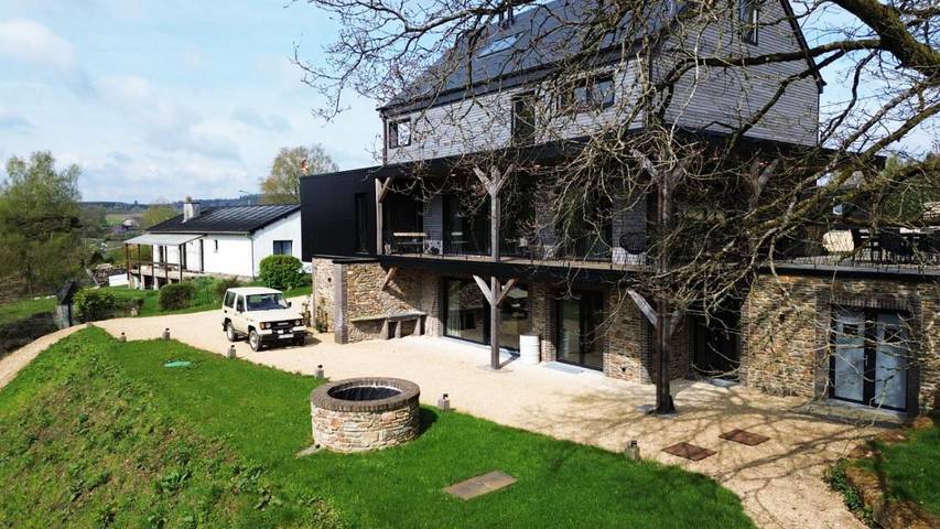 Location de vacances pour 8 personnes, avec jardin et balcon dans Opont - 2