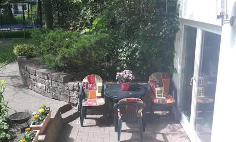 Ferienwohnung für 7 Personen, mit Terrasse und Garten