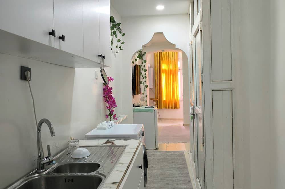 Apartamento inteiro, İstanbul Taksim'de Wifi, Tv, Sıcak Su, Isıtma... İstanbulda Daire in Beyoğlu, Istambul