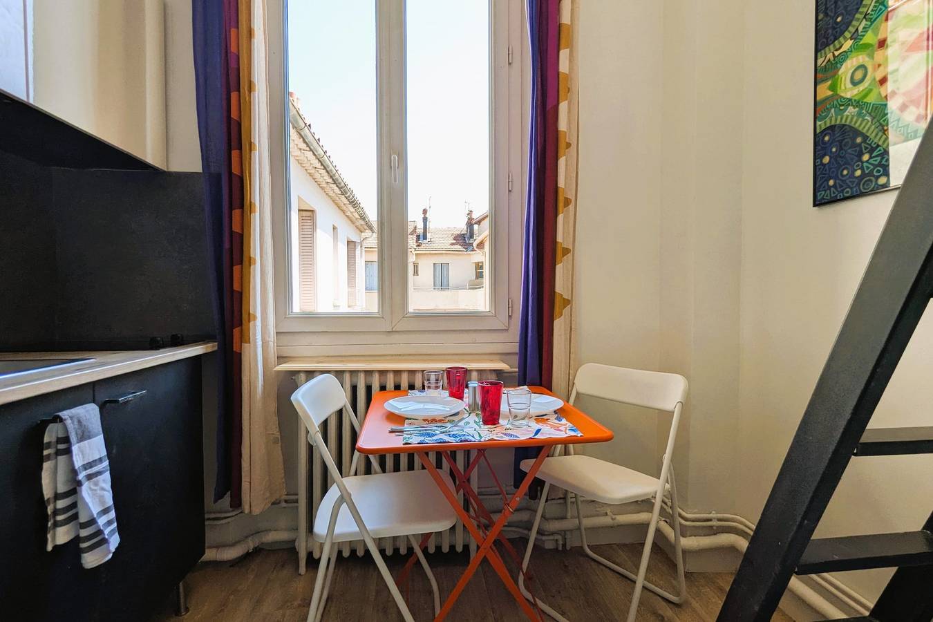 Studio entier, Studio lumineux - 300 mètres du Port de Toulon in Toulon, Région de Toulon