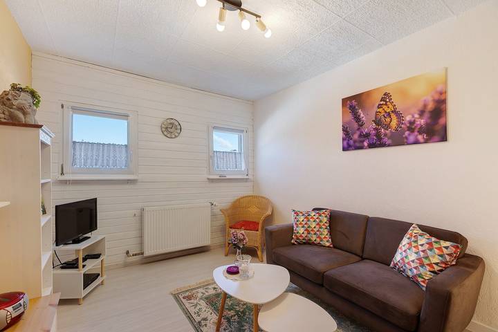 Geheel appartement, Appartement 'Fleur' met Wi-Fi in Tengen, Hegau