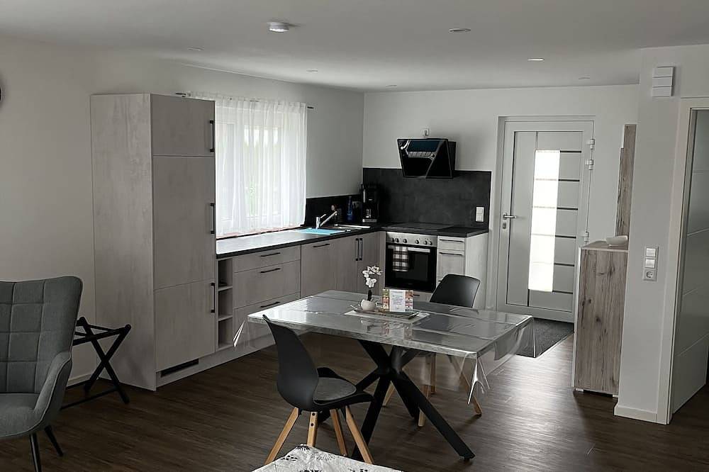 Ganze Wohnung, Ferienwohnung Amsel 10 Min. vom Legoland entfernt in Bibertal, Bayerisch Schwaben