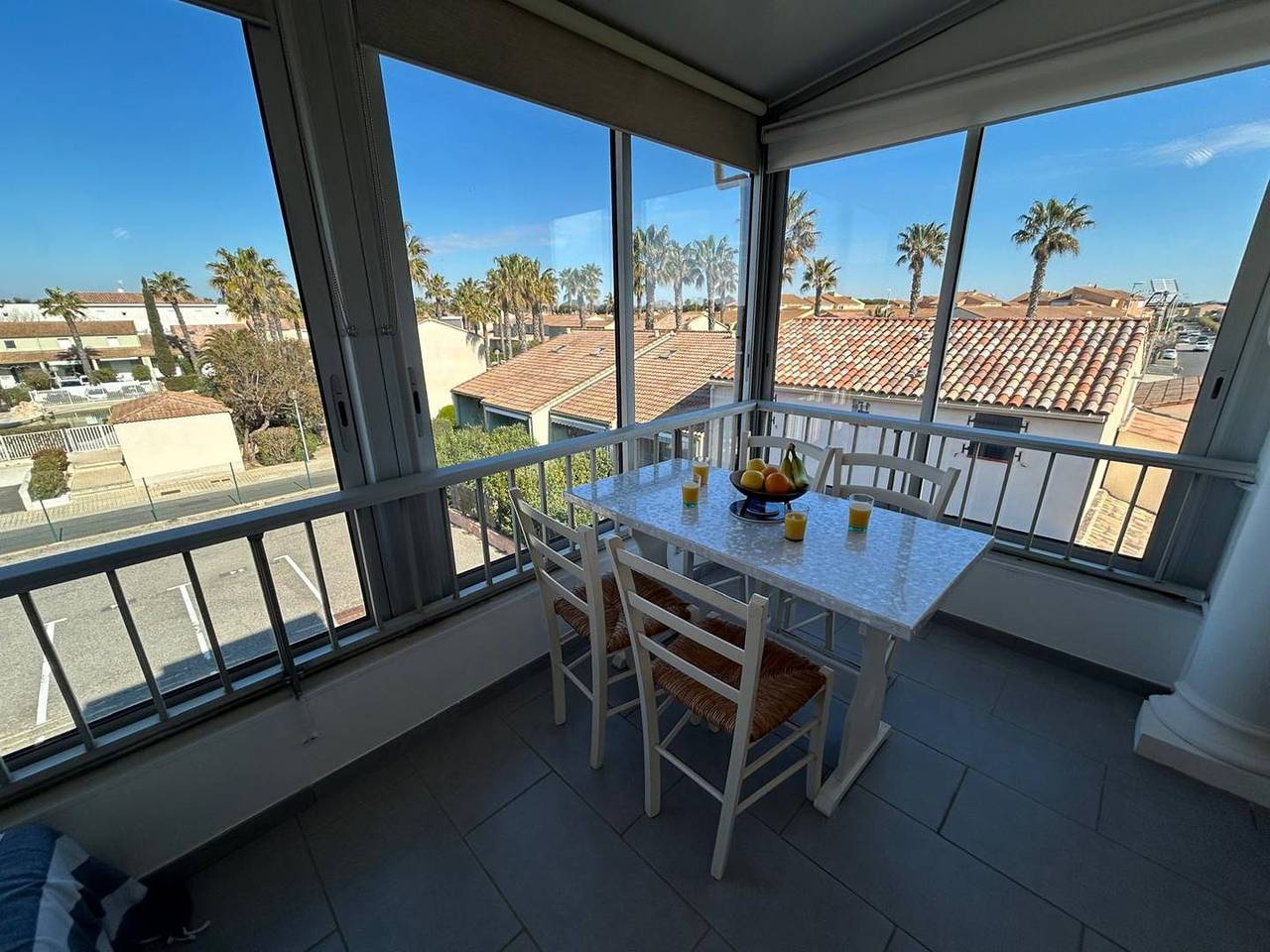 Studio entier, Studio cabine climatisé avec place de parking privée in Valras-Plage, Côte d'Améthyste