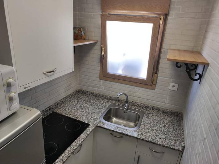 Hotel para 4 personas, con jardín además de piscina y vistas, Se admiten mascotas en Navarra - 2