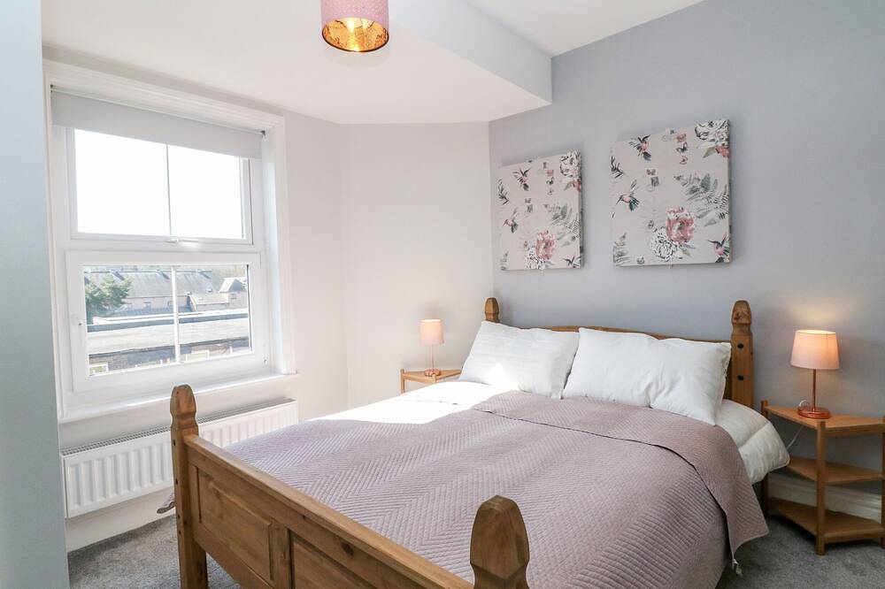 Arlington House, family friendly, luxury holiday cottage in Matlock in Matlock, Derbyshire