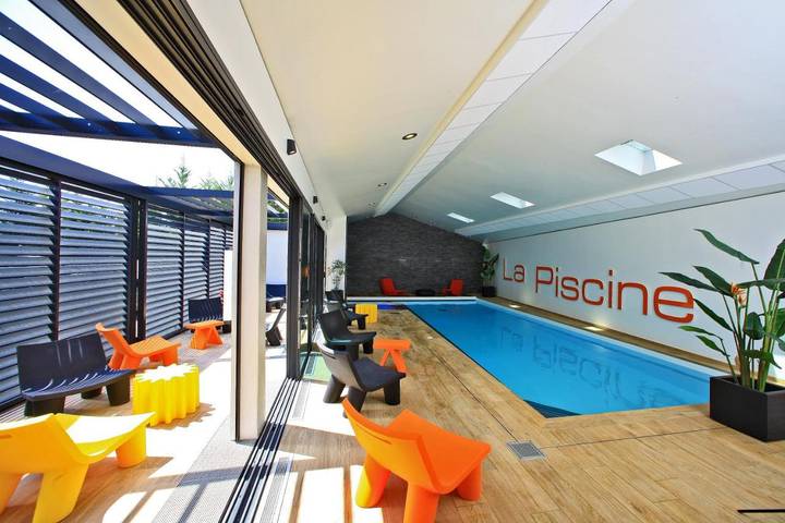Appart’hôtel pour 3 personnes, avec Terrasse et Jacuzzi ainsi que Piscine et Sauna