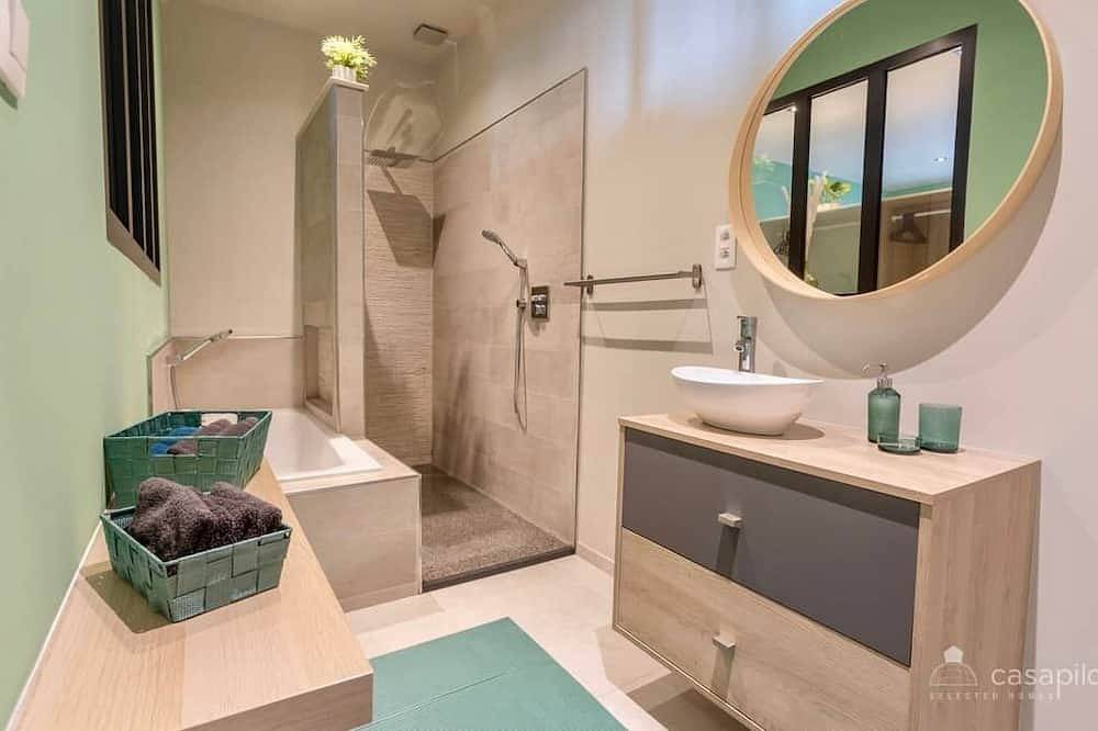 Vacation home with jacuzzi in Dalhem, Lüttich und Umgebung