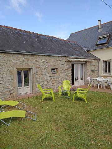 Gîte pour 5 personnes, avec terrasse et jardin à Poullan-sur-Mer