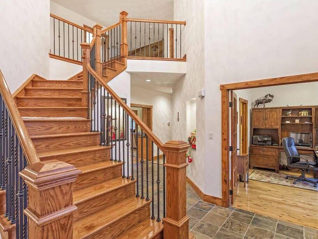 Majestic Mountain Manor bei 7 Springs - 7.700 Sq. Ft! 6Br 6Ba (für bis zu 30 Personen) in Seven Springs, Pennsylvania